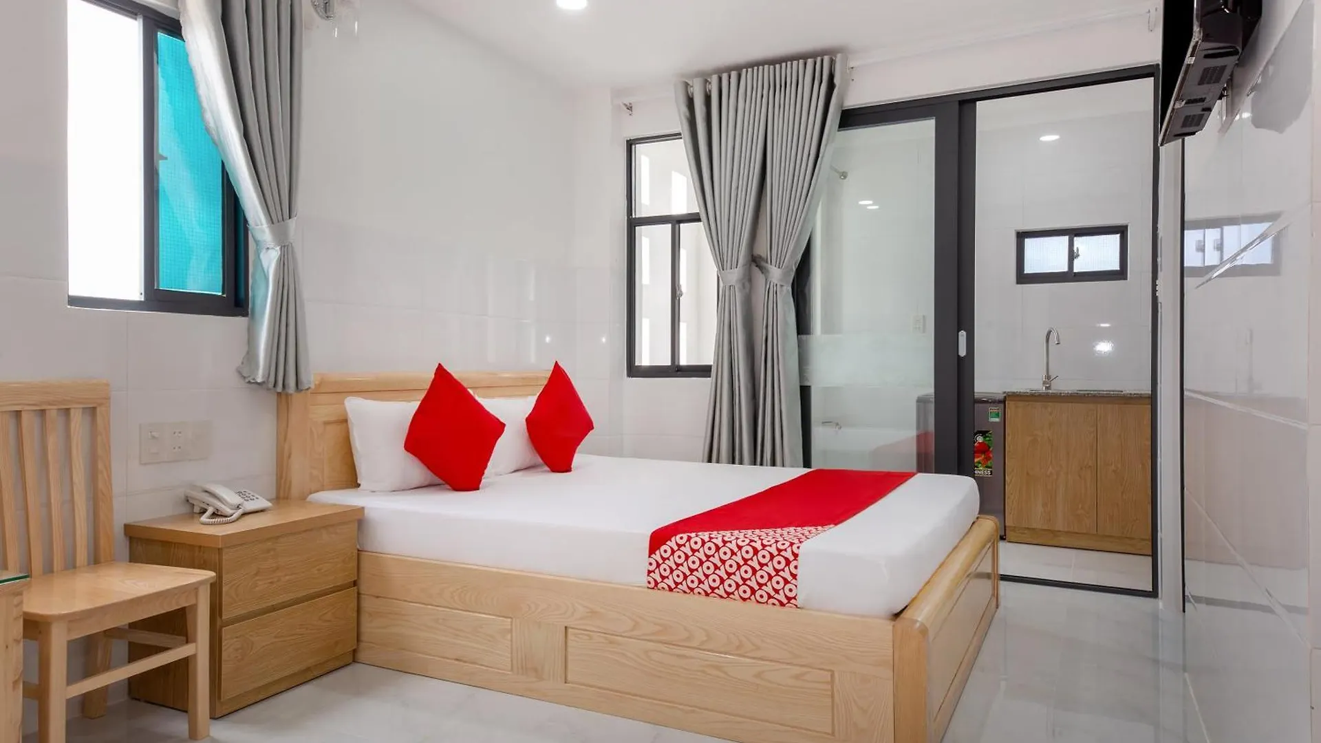 Oyo 942 Cuong Hai Apartment Nha Trang 2*,  Vietnam