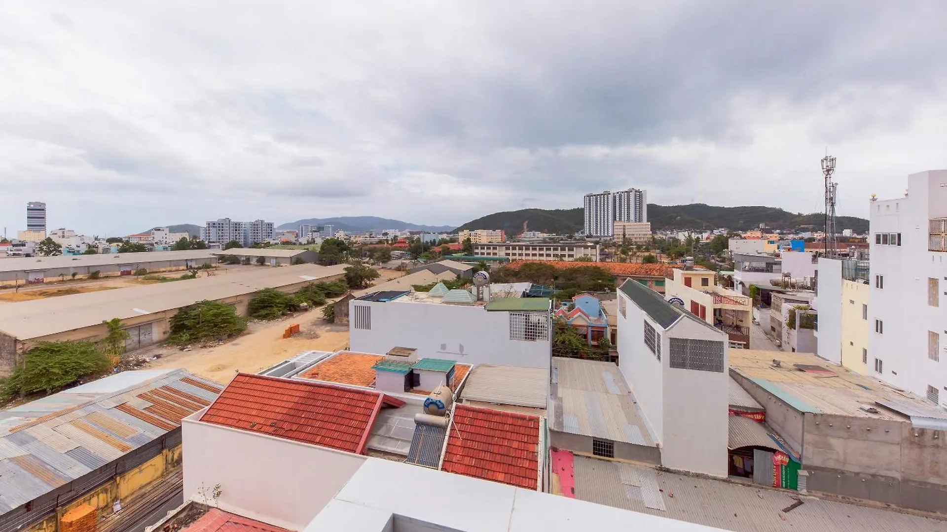 Oyo 942 Cuong Hai Apartment Nha Trang Vietnam