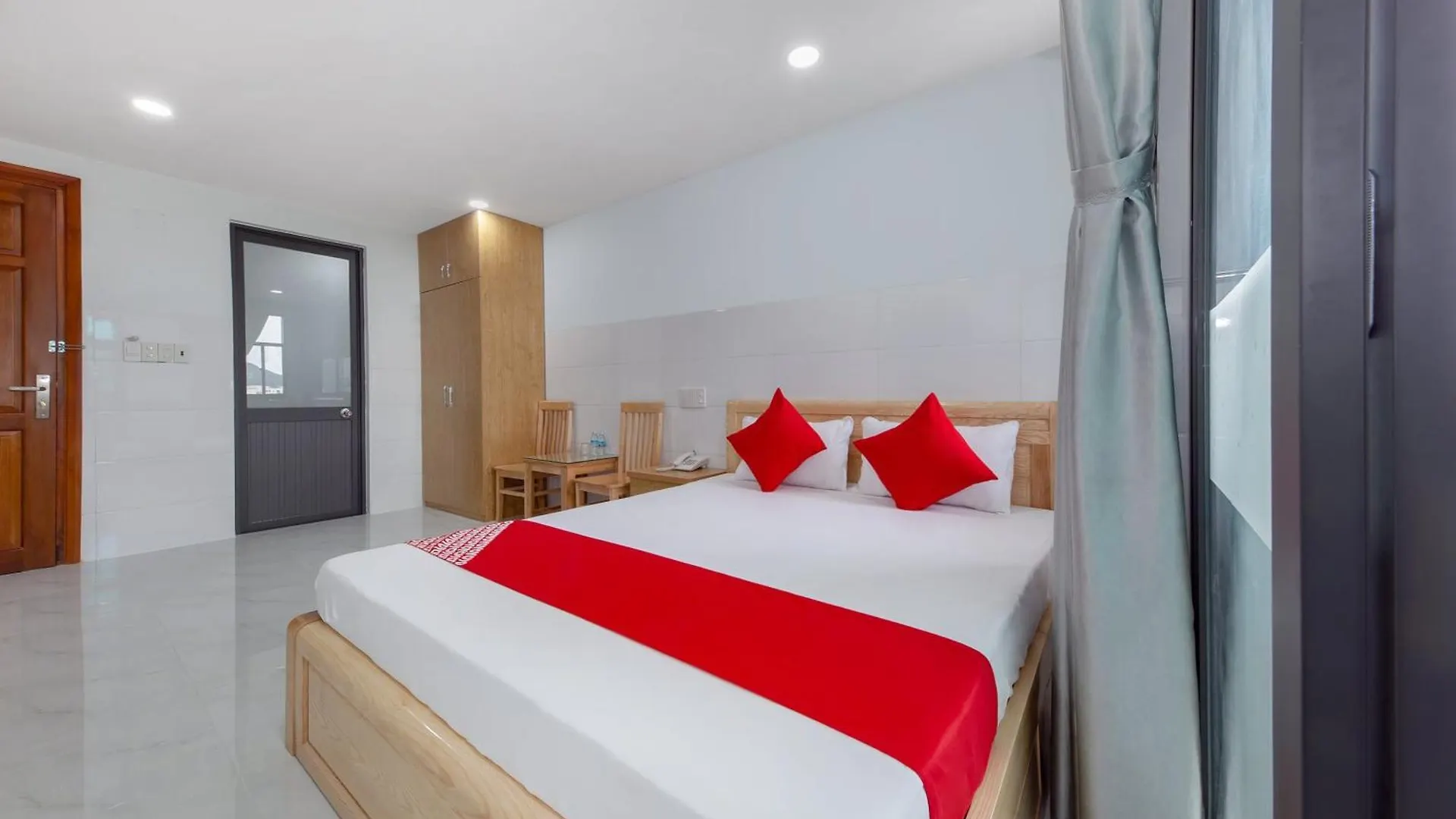 Oyo 942 Cuong Hai Apartment Nha Trang Otel
